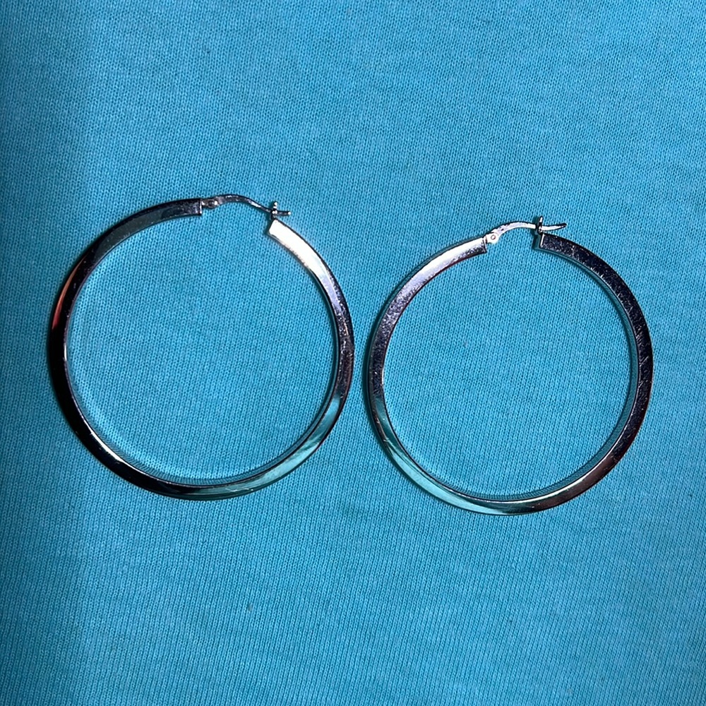 Elegant Jacmel Mauritius 925 Sterling Silver Hoop Earrings